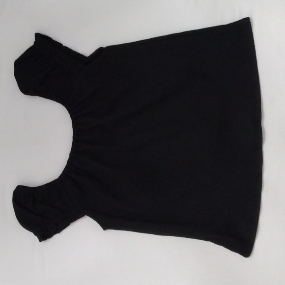 Women's Cap Sleeve Blouse - Picture 3 of 3